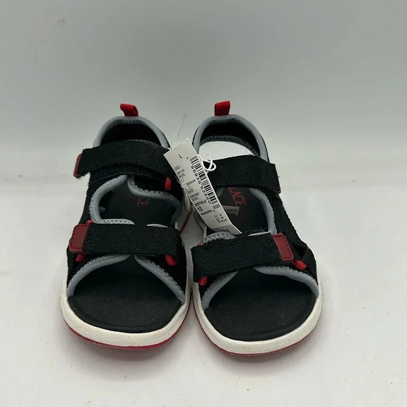 NWT kids black & red Children's Place sandals size 10 - Picture 1 of 5